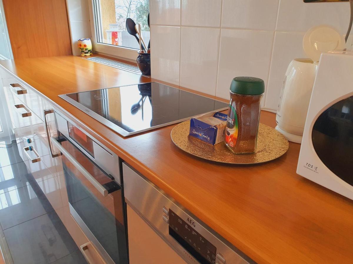 Adel Apartment *